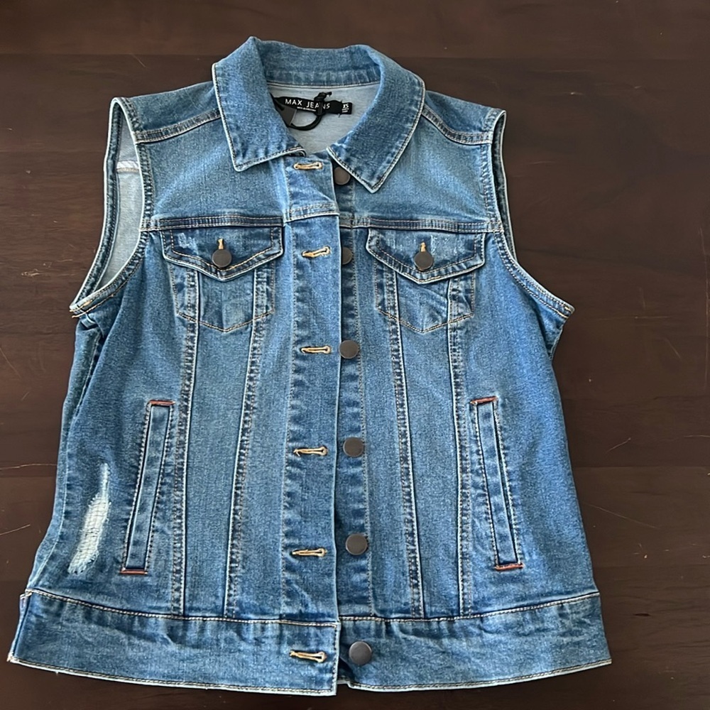 MAX JEANS XS DENIM VEST DISTRESSED RIP & REPAIR WASH NWT